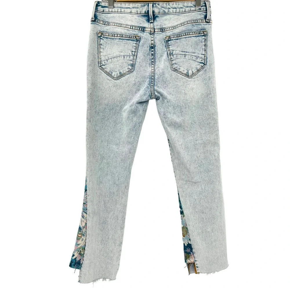 Driftwood Cropped Jeans Size 26 Indie Boho Paradise Tapestry Inserts Acid Wash - Picture 11 of 16